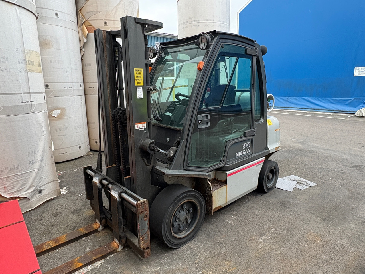 Nissan 30 - 자재 취급 장비 : 사진 1 Nissan 30 - 자재 취급 장비 : 사진 1