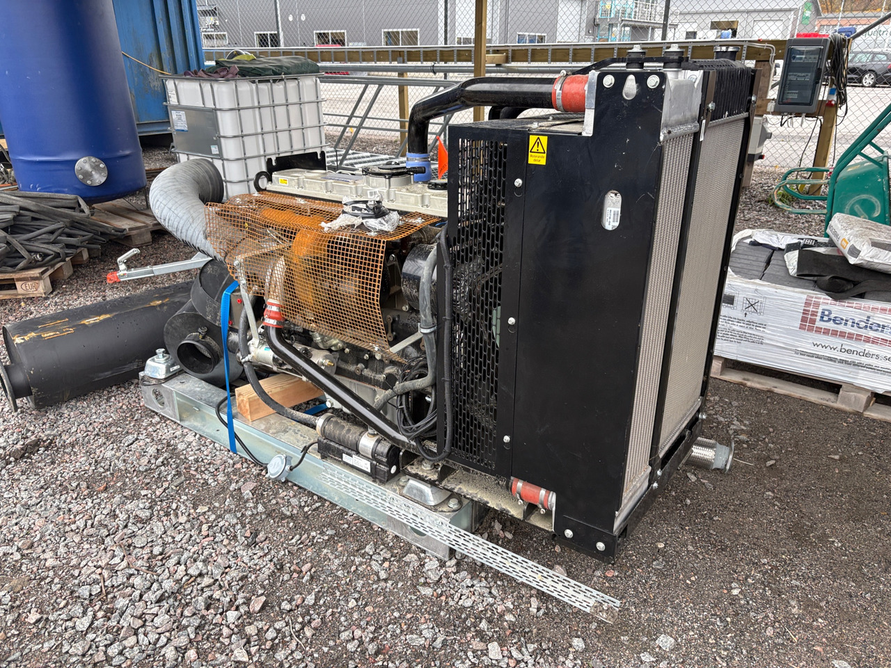 Perkins 1106A-70TA - 건설장비 : 사진 1 Perkins 1106A-70TA - 건설장비 : 사진 1