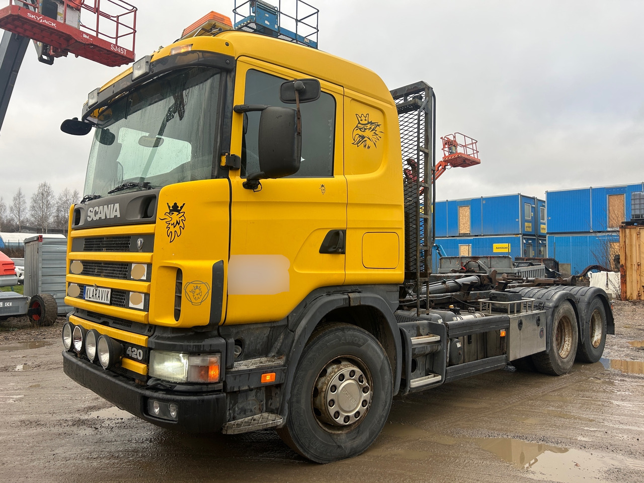 Scania R124GB6X2 - 후크 리프트 트럭 : 사진 1 Scania R124GB6X2 - 후크 리프트 트럭 : 사진 1