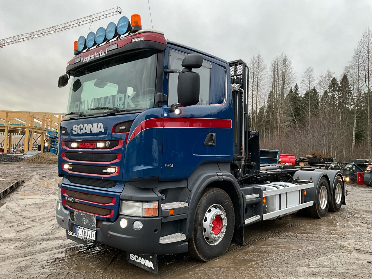 Scania R490 - 후크 리프트 트럭 : 사진 1 Scania R490 - 후크 리프트 트럭 : 사진 1