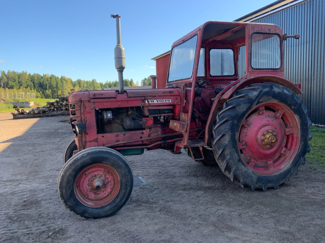 Volvo BM 350 Boxer - 장궤형 트랙터 : 사진 1 Volvo BM 350 Boxer - 장궤형 트랙터 : 사진 1