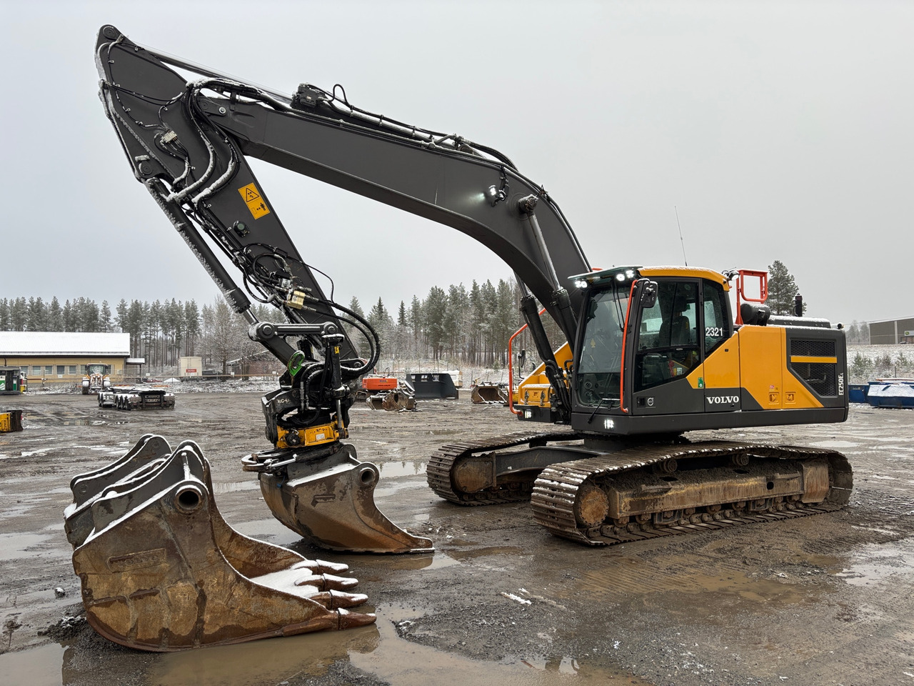 Volvo EC 250 E L - 굴착기 : 사진 1 Volvo EC 250 E L - 굴착기 : 사진 1