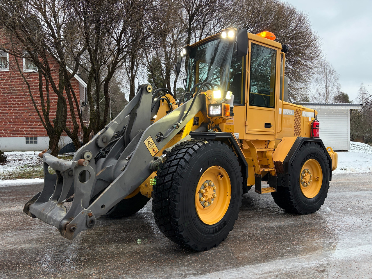 Volvo L50D - 휠 로더 : 사진 1 Volvo L50D - 휠 로더 : 사진 1