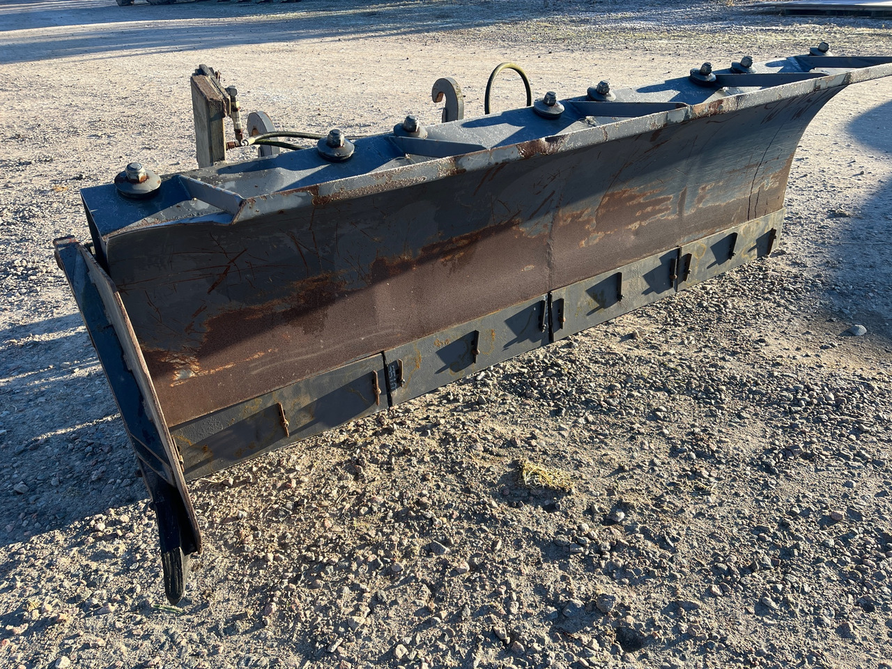 Vreten K2800U - 제설차 : 사진 1 Vreten K2800U - 제설차 : 사진 1