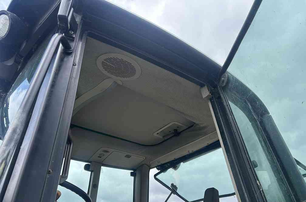 John Deere 6220 premium - 장궤형 트랙터 : 사진 5 John Deere 6220 premium - 장궤형 트랙터 : 사진 5