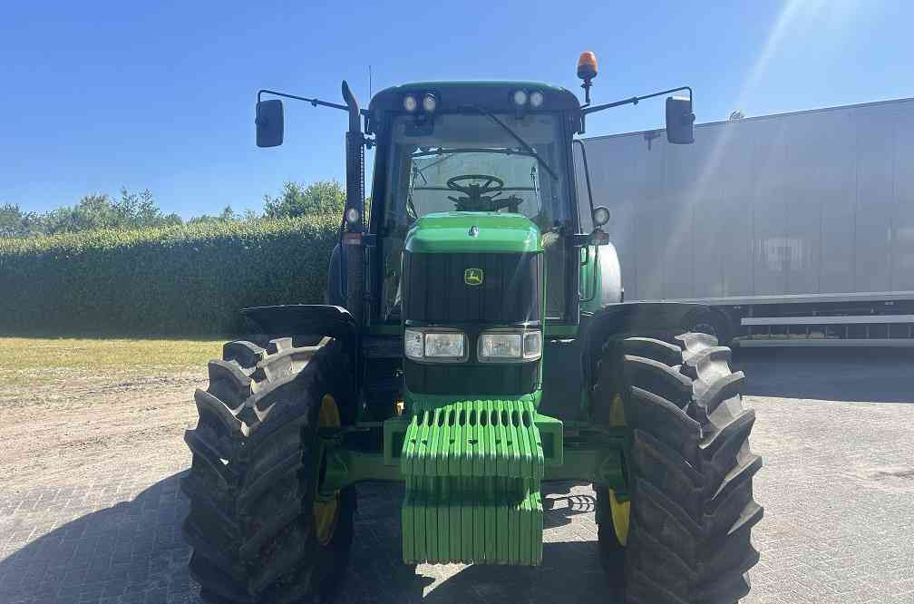 John Deere 6820 premium autopower - 장궤형 트랙터 : 사진 5 John Deere 6820 premium autopower - 장궤형 트랙터 : 사진 5