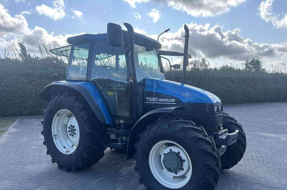 New Holland ts 90 sle - 장궤형 트랙터 : 사진 5 New Holland ts 90 sle - 장궤형 트랙터 : 사진 5