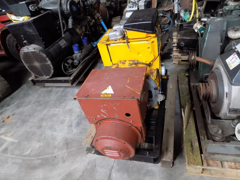 Hatz AGGREGAAT - 발전기 세트 : 사진 2 Hatz AGGREGAAT - 발전기 세트 : 사진 2