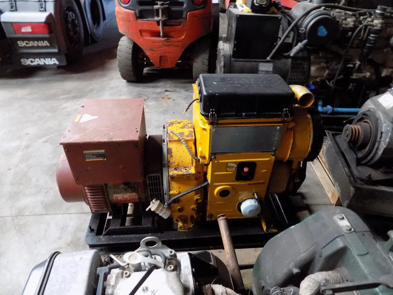 Hatz AGGREGAAT - 발전기 세트 : 사진 3 Hatz AGGREGAAT - 발전기 세트 : 사진 3