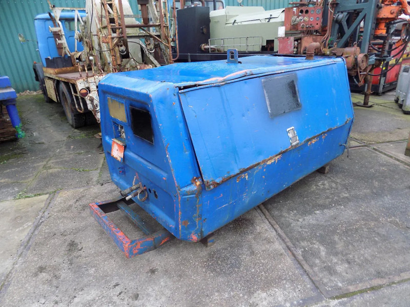 Ingersoll Rand Ingersoll rand P175W compressor met deutz P175W compressor met deutz - 공기 압축기 : 사진 1 Ingersoll Rand Ingersoll rand P175W compressor met deutz P175W compressor met deutz - 공기 압축기 : 사진 1