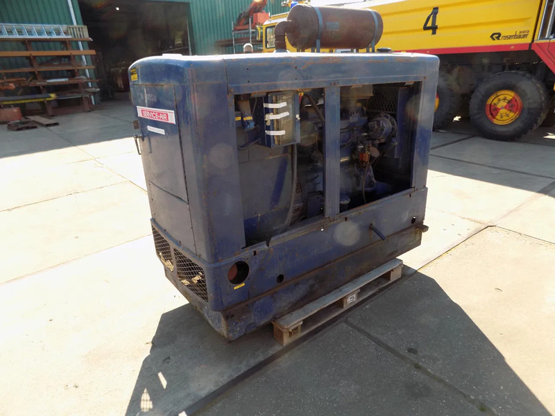 John Deere GENERATOR - 발전기 세트 : 사진 3 John Deere GENERATOR - 발전기 세트 : 사진 3