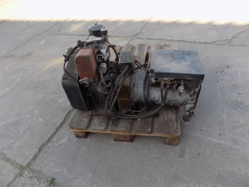 Lamborghini hatz generator - 발전기 세트 : 사진 3 Lamborghini hatz generator - 발전기 세트 : 사진 3