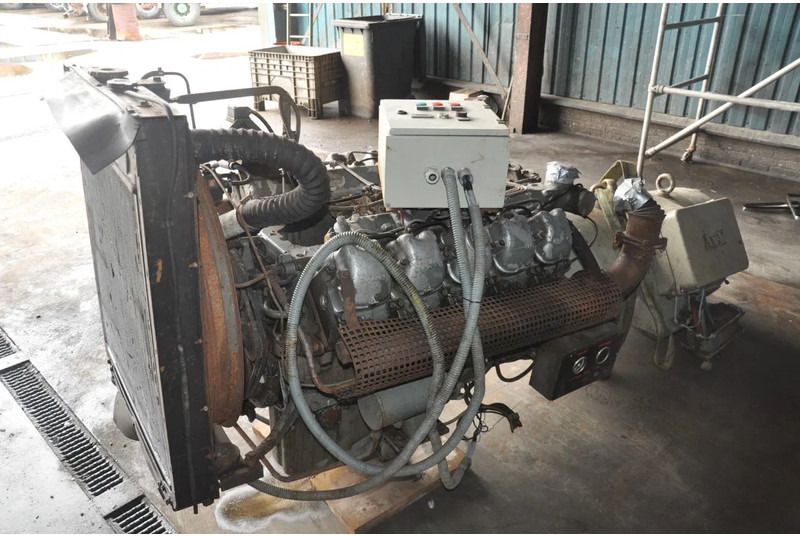 MAN D2530 ME AEG 190 Kva - 발전기 세트 : 사진 3 MAN D2530 ME AEG 190 Kva - 발전기 세트 : 사진 3