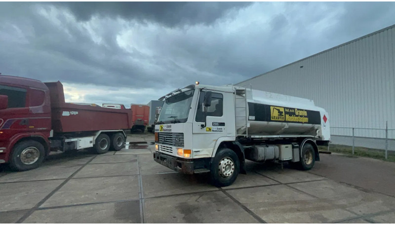 Volvo FL 7 Volvo FL7 285 Fuel tanker 4x2 - 유조트럭 : 사진 2 Volvo FL 7 Volvo FL7 285 Fuel tanker 4x2 - 유조트럭 : 사진 2