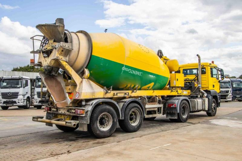 DE BUF BETON MIXER/MALAXEUR/MISCHER 10M3 - 콘크리트 믹서 세미 트레일러 : 사진 1 DE BUF BETON MIXER/MALAXEUR/MISCHER 10M3 - 콘크리트 믹서 세미 트레일러 : 사진 1