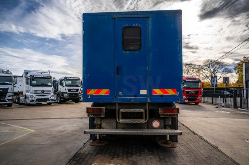 MAN TGA 33.363 FDAK- 6x6 + LABO - 박스 트럭 : 사진 5 MAN TGA 33.363 FDAK- 6x6 + LABO - 박스 트럭 : 사진 5