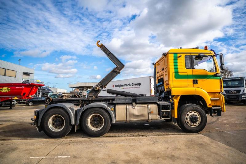 MAN TGA 33.430 BL - 후크 리프트 트럭 : 사진 4 MAN TGA 33.430 BL - 후크 리프트 트럭 : 사진 4