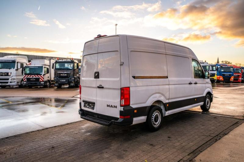 MAN TGE 3.140 - 패널 밴 : 사진 4 MAN TGE 3.140 - 패널 밴 : 사진 4