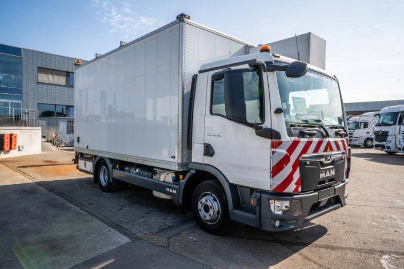 MAN TGL 10.190 BL - CARVAL INBOUW - 박스 트럭 : 사진 2 MAN TGL 10.190 BL - CARVAL INBOUW - 박스 트럭 : 사진 2