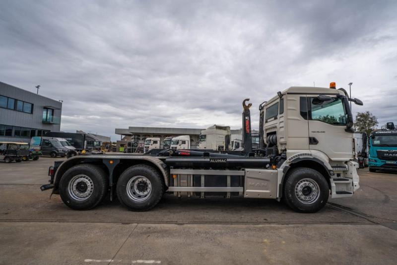 MAN TGS 26.430 6x2-4 BL - 후크 리프트 트럭 : 사진 3 MAN TGS 26.430 6x2-4 BL - 후크 리프트 트럭 : 사진 3