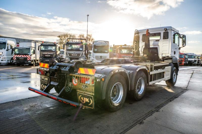 MAN TGS 33.470 BL - 64 456 KM - 후크 리프트 트럭 : 사진 4 MAN TGS 33.470 BL - 64 456 KM - 후크 리프트 트럭 : 사진 4