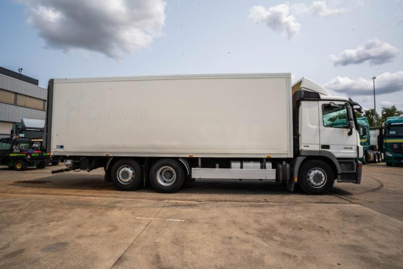 Mercedes ACTROS 2636 LL-MP3 - 박스 트럭 : 사진 3 Mercedes ACTROS 2636 LL-MP3 - 박스 트럭 : 사진 3