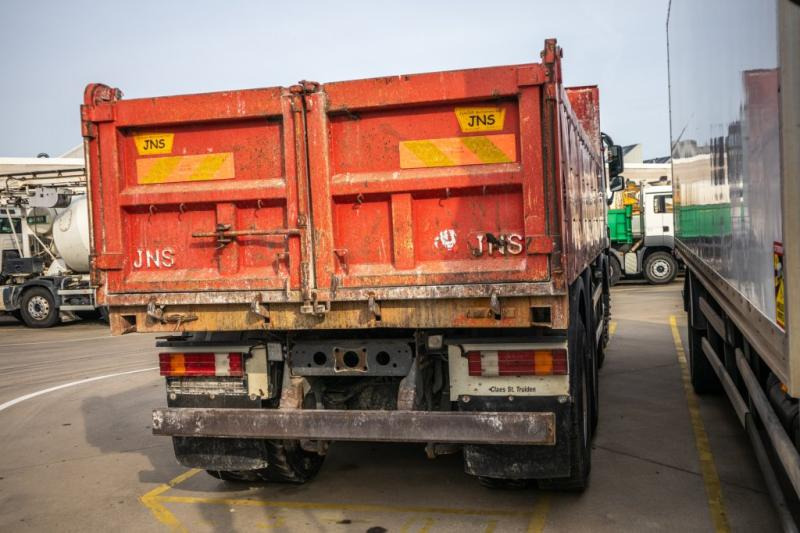Mercedes ACTROS 3241 K -MP3-E5-Fire damage/dégâts du feu - 덤프트럭 : 사진 3 Mercedes ACTROS 3241 K -MP3-E5-Fire damage/dégâts du feu - 덤프트럭 : 사진 3