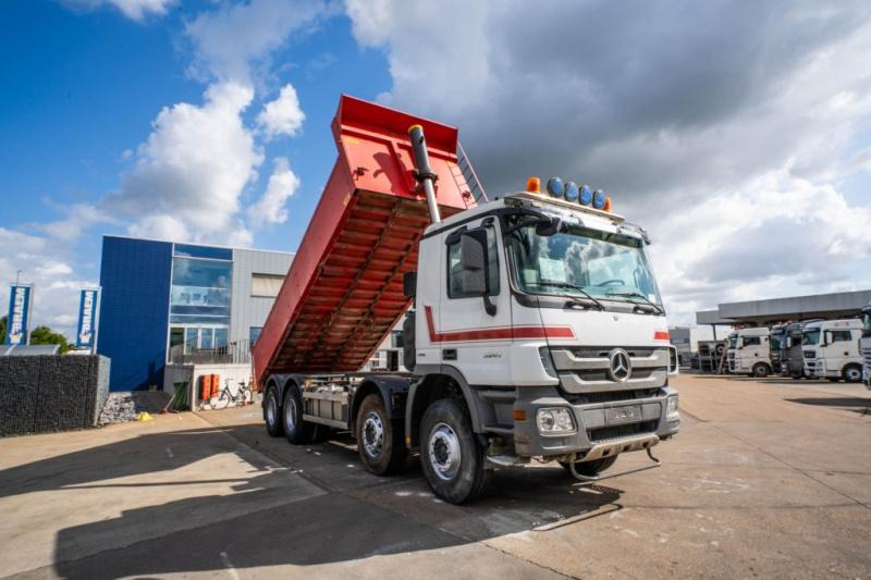 Mercedes ACTROS 3241 K -MP3-E5 - 덤프트럭 : 사진 2 Mercedes ACTROS 3241 K -MP3-E5 - 덤프트럭 : 사진 2
