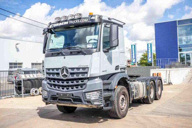 Mercedes AROCS 2648 LS - 6x4 - 트랙터 유닛 : 사진 1 Mercedes AROCS 2648 LS - 6x4 - 트랙터 유닛 : 사진 1