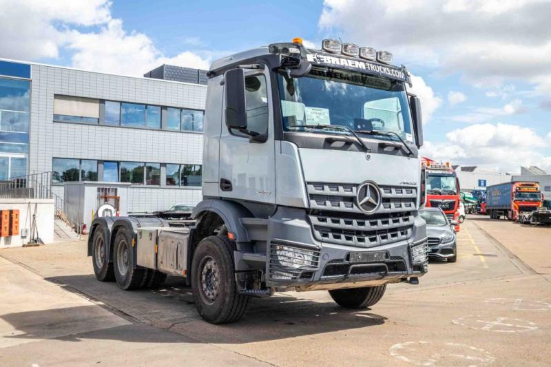 Mercedes AROCS 2648 LS - 6x4 - 트랙터 유닛 : 사진 2 Mercedes AROCS 2648 LS - 6x4 - 트랙터 유닛 : 사진 2