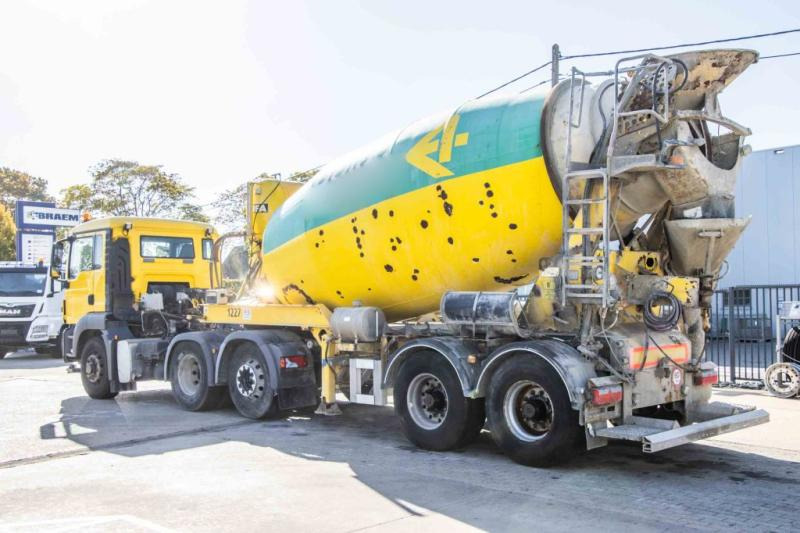 Mol MOL-BETON MIXER/MALAXEUR/MISCHER 10M3 - 콘크리트 믹서 세미 트레일러 : 사진 5 Mol MOL-BETON MIXER/MALAXEUR/MISCHER 10M3 - 콘크리트 믹서 세미 트레일러 : 사진 5