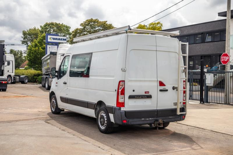 Renault MASTER 125 DCI + 6+1 personen - 패널 밴 : 사진 4 Renault MASTER 125 DCI + 6+1 personen - 패널 밴 : 사진 4