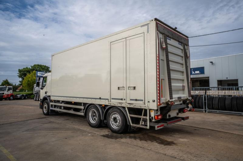 Volvo FE 320 -6X2 +DHOLLANDIA 2.5T- 194.400 KM - 박스 트럭 : 사진 5 Volvo FE 320 -6X2 +DHOLLANDIA 2.5T- 194.400 KM - 박스 트럭 : 사진 5
