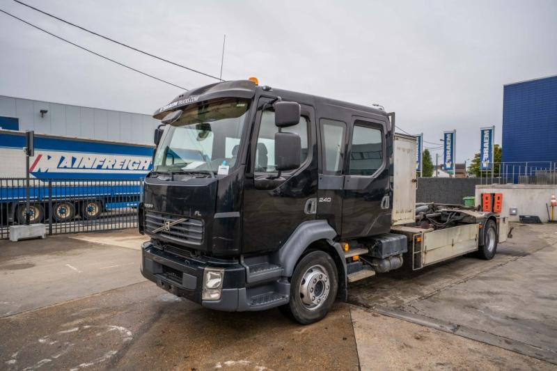 Volvo FL 240- 7p. + PALIFT - 후크 리프트 트럭 : 사진 1 Volvo FL 240- 7p. + PALIFT - 후크 리프트 트럭 : 사진 1