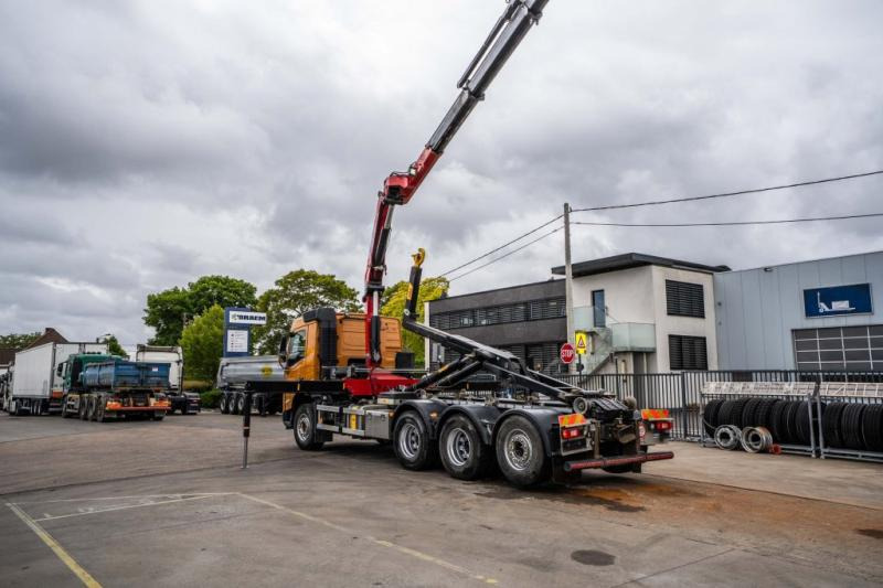 Volvo FMX 430-8x4+HMF 2820/6xhydr. - 후크 리프트 트럭, 크레인 트럭 : 사진 5 Volvo FMX 430-8x4+HMF 2820/6xhydr. - 후크 리프트 트럭, 크레인 트럭 : 사진 5