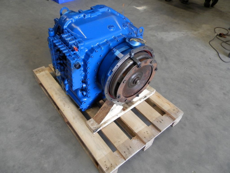 Terberg Allison MT643,MD3060,MD3000,ZF 6WG211 - 터미널 트랙터 : 사진 4 Terberg Allison MT643,MD3060,MD3000,ZF 6WG211 - 터미널 트랙터 : 사진 4