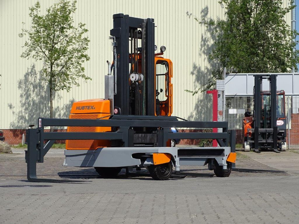 Hubtex DQ45-G - TRAVERSE - 4방향 리치 트럭 : 사진 4 Hubtex DQ45-G - TRAVERSE - 4방향 리치 트럭 : 사진 4