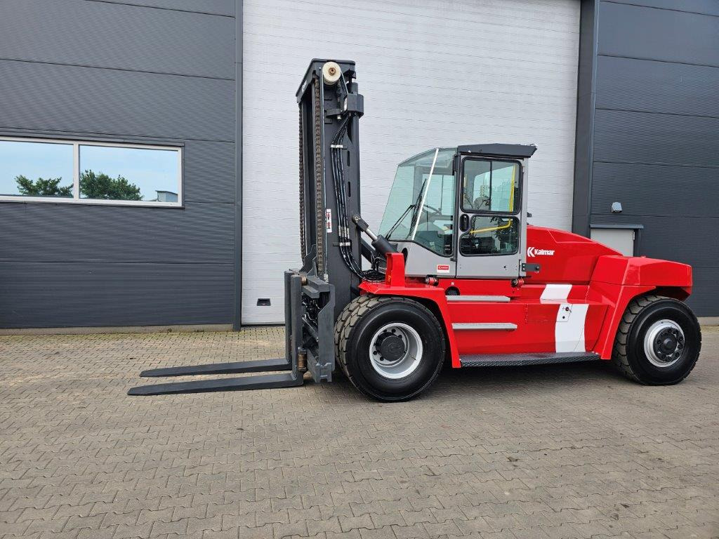 Kalmar DCE120-12 - 디젤 지게차 : 사진 1 Kalmar DCE120-12 - 디젤 지게차 : 사진 1