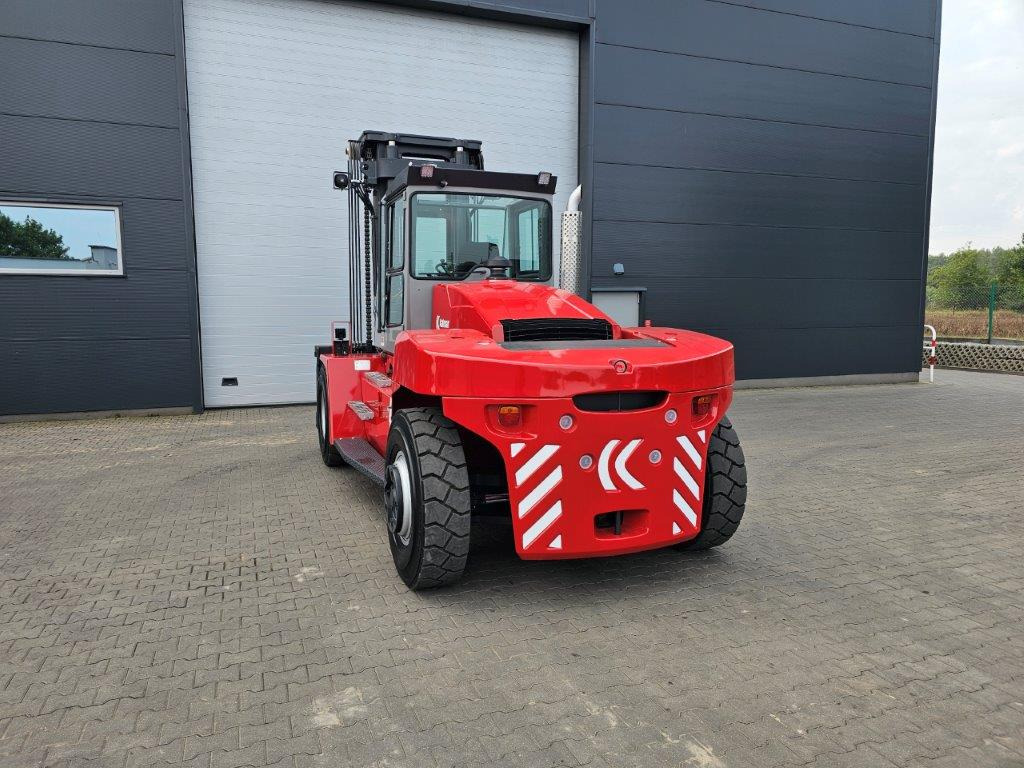 Kalmar DCE120-12 - 디젤 지게차 : 사진 5 Kalmar DCE120-12 - 디젤 지게차 : 사진 5