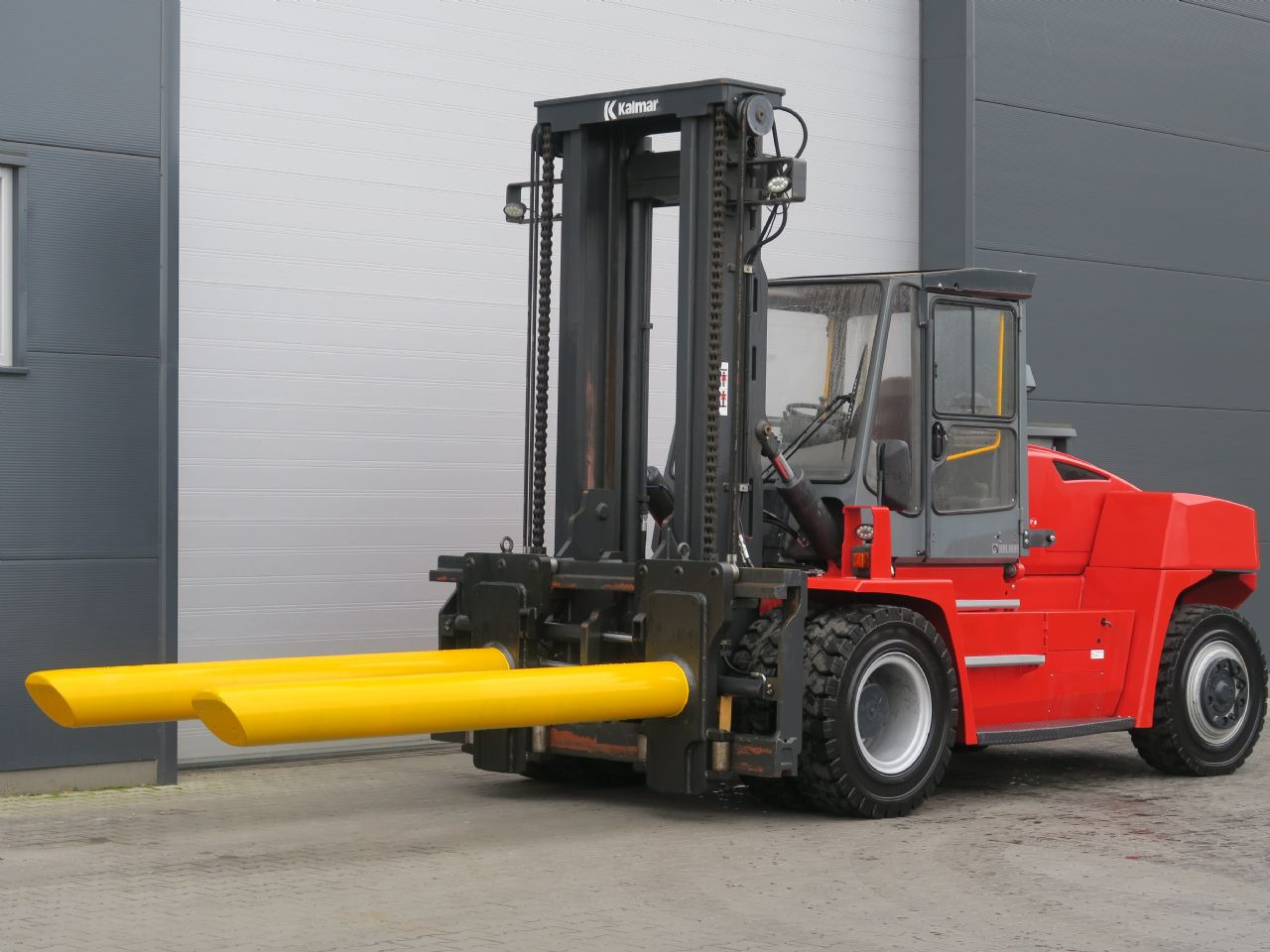 Kalmar DCG150-12 - DORN - 디젤 지게차 : 사진 1 Kalmar DCG150-12 - DORN - 디젤 지게차 : 사진 1