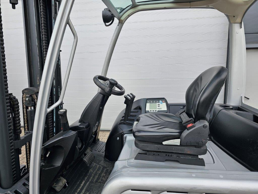 Still RX60-50 - TRIPLEX - 전기 지게차 : 사진 4 Still RX60-50 - TRIPLEX - 전기 지게차 : 사진 4