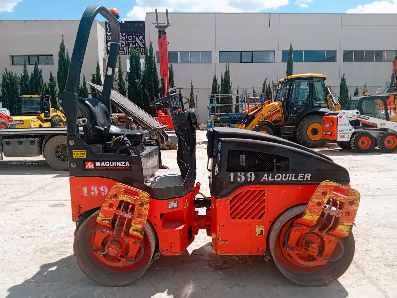BOMAG BW120AD4 - 로드 롤러 : 사진 4 BOMAG BW120AD4 - 로드 롤러 : 사진 4