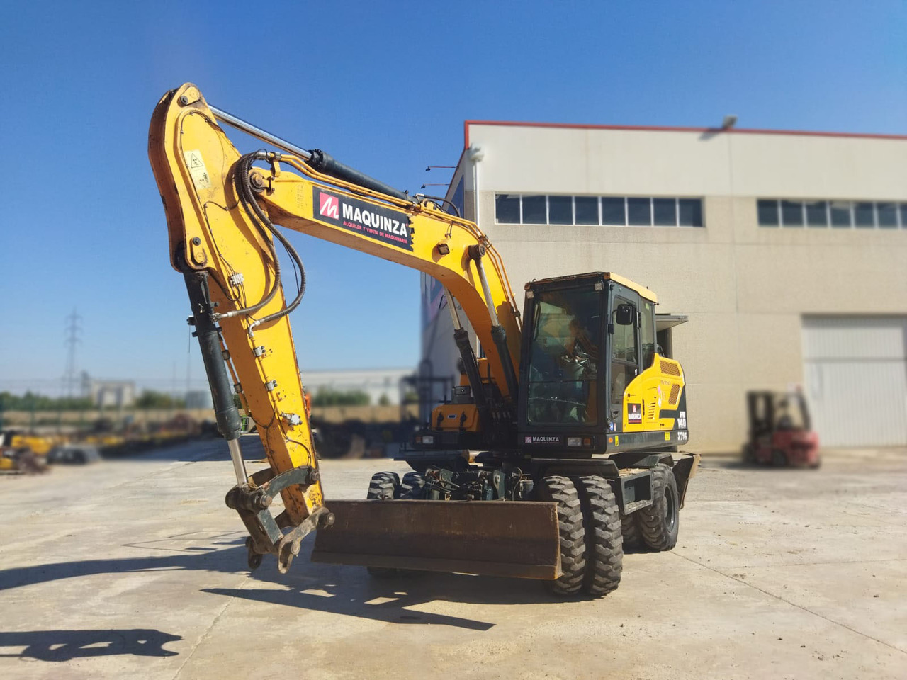 HYUNDAI HW140 - 휠 굴삭기 : 사진 4 HYUNDAI HW140 - 휠 굴삭기 : 사진 4