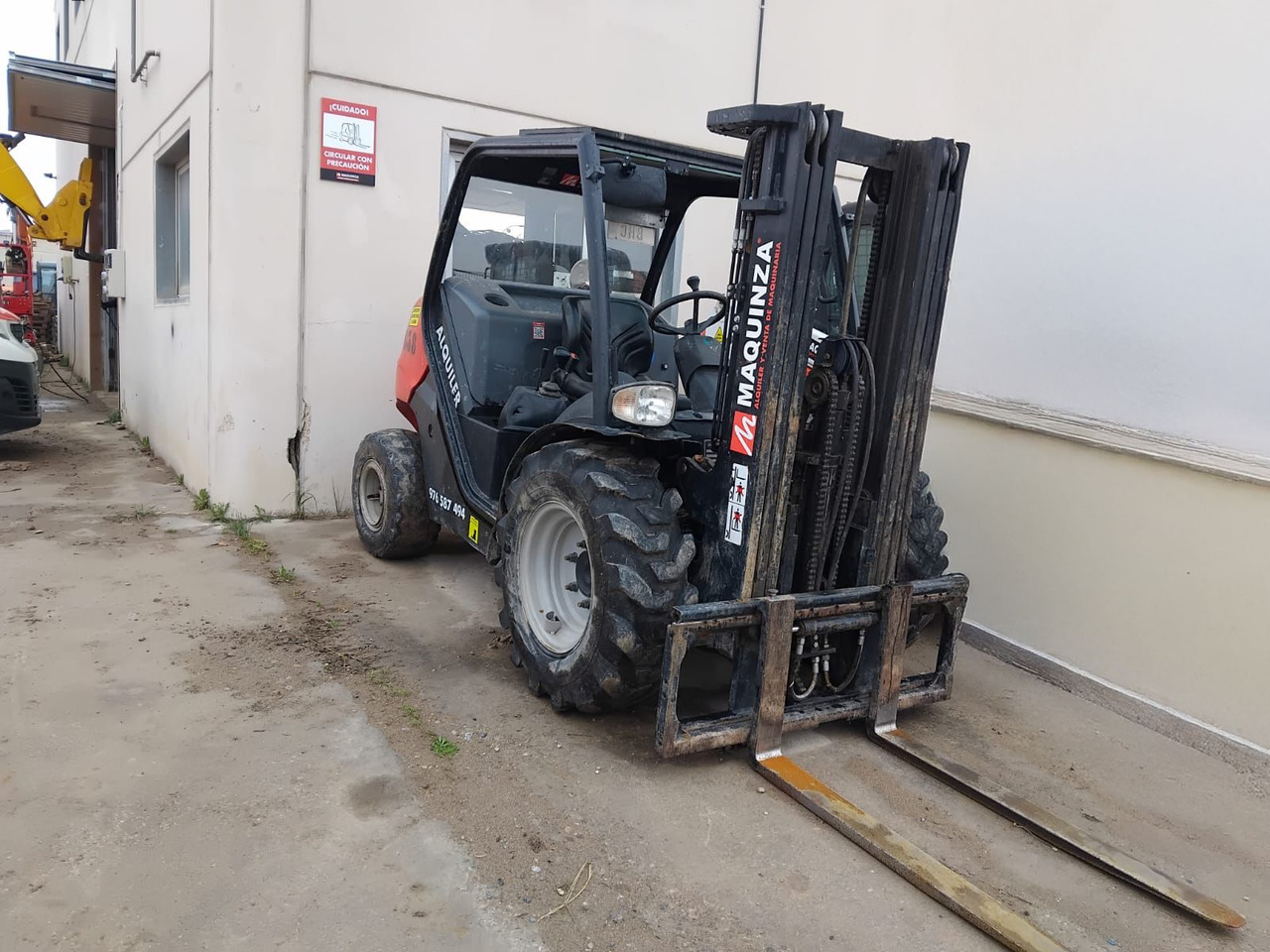 MANITOU MC18.4 D - 디젤 지게차 : 사진 3 MANITOU MC18.4 D - 디젤 지게차 : 사진 3