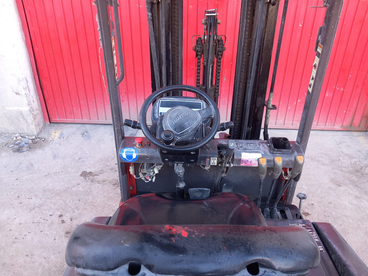 MANITOU ME318 48V - 전기 지게차 : 사진 5 MANITOU ME318 48V - 전기 지게차 : 사진 5