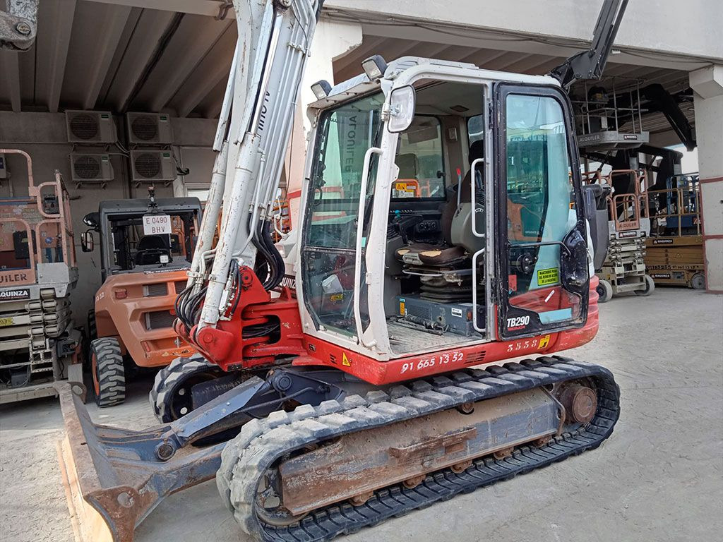 TAKEUCHI TB290 - 미니 굴삭기 : 사진 1 TAKEUCHI TB290 - 미니 굴삭기 : 사진 1