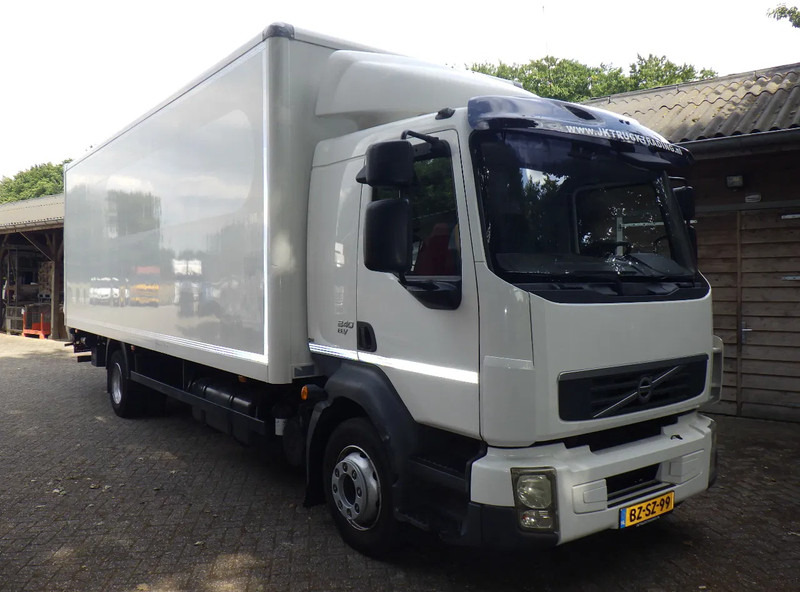 Volvo FL 12 240 Euro 5 EEV/ 6 Cil. - 박스 트럭 : 사진 2 Volvo FL 12 240 Euro 5 EEV/ 6 Cil. - 박스 트럭 : 사진 2