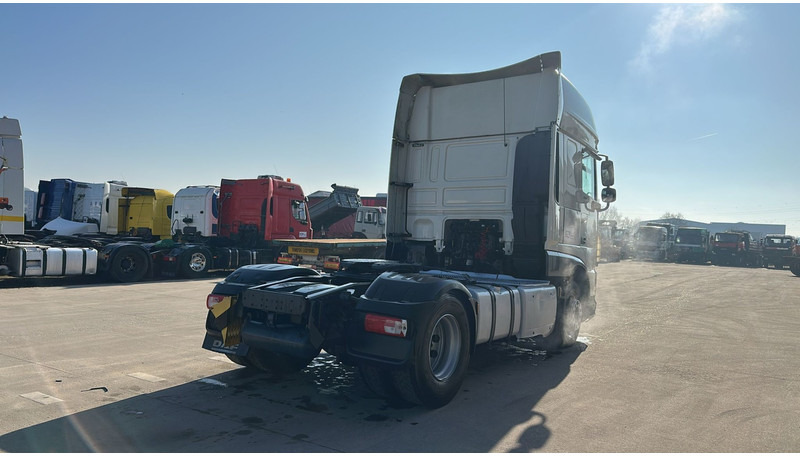DAF 106 XF 460 (BOITE MANUELLE / MANUAL GEARBOX / 834.000 KM / EURO 6) - 트랙터 유닛 : 사진 5 DAF 106 XF 460 (BOITE MANUELLE / MANUAL GEARBOX / 834.000 KM / EURO 6) - 트랙터 유닛 : 사진 5