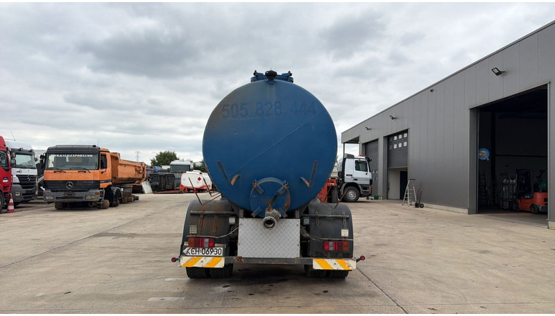 DAF 75 ATI 270 (10500 L / MANUAL PUMP / MANUAL GEARBOX / STEEL SUSP. / LAMES / POMPE MANUELLE) - 진공 흡입 트럭 : 사진 5 DAF 75 ATI 270 (10500 L / MANUAL PUMP / MANUAL GEARBOX / STEEL SUSP. / LAMES / POMPE MANUELLE) - 진공 흡입 트럭 : 사진 5