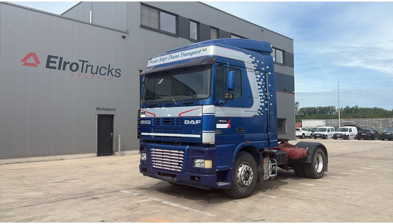 DAF 95 XF 380 (EURO 2 / BOITE MANUELLE / MANUAL GEARBOX / GOOD CONDITION) - 트랙터 유닛 : 사진 1 DAF 95 XF 380 (EURO 2 / BOITE MANUELLE / MANUAL GEARBOX / GOOD CONDITION) - 트랙터 유닛 : 사진 1